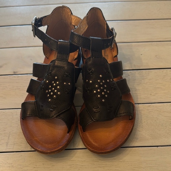 MIZ MOOZ | Fascinate Black Leather Sandals Sz 37(6.5/7US) NWOB - Picture 8 of 8